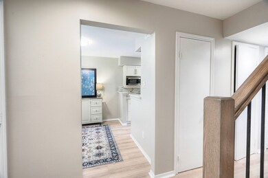 10210 Longmont Dr unit 44/6, Houston, TX 77042 - photo 6