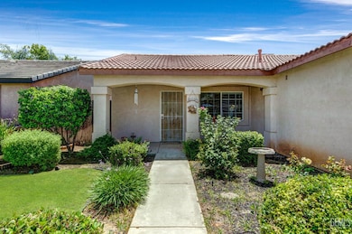 327 Fern Meadow Dr, Bakersfield, CA 93308 - photo 4