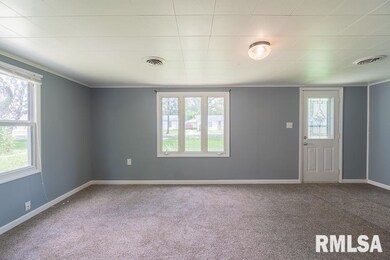 205 Connecticut St, Washington, IL 61571 - photo 4
