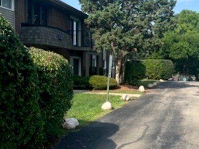 2301 Beau Monde Blvd unit 204, Lisle, IL 60532 - photo 2