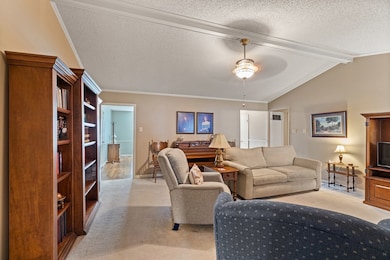 302 Georgetown Dr, West Memphis, AR 72301 - photo 3