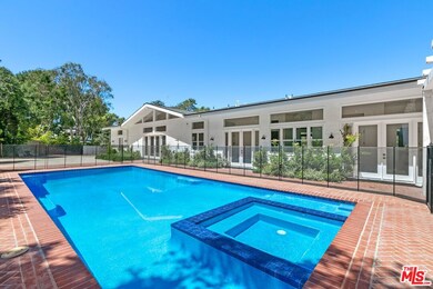 50 foot pool room for sport/pickle ball/Tennis Cou