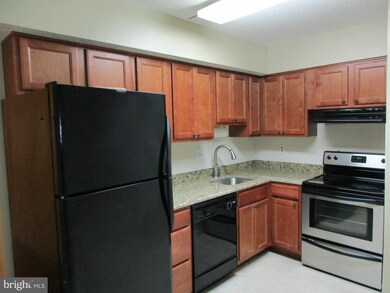 7645 S Arbory Ln, Laurel, MD 20707 - photo 7