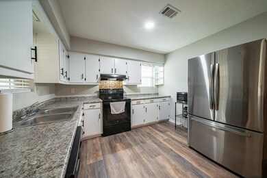 1100 19th Ave S, Phenix City, AL 36869 - photo 3