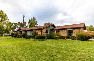 2930 Sassafras Ln, Columbus, IN 47203 - photo 3