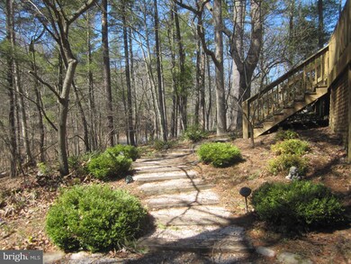 92 Braggs Cave Rd, Basye, VA 22810 - photo 2