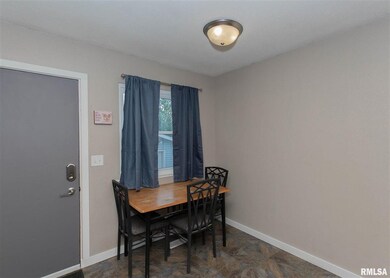 2509 W 59th St, Davenport, IA 52806 - photo 6