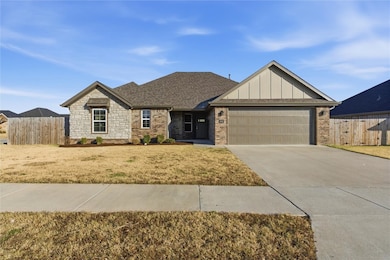 890 Fair Oaks St, Springdale, AR 72762 - photo 6