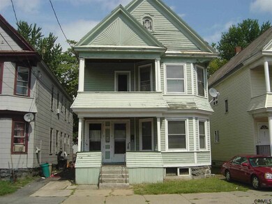 847 Stanley St, Schenectady, NY 12307 - photo 2