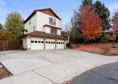 3546 SW Wickiup C