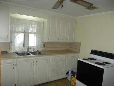 11 Lloyd Terrace, Lynn, MA 01902 - photo 3