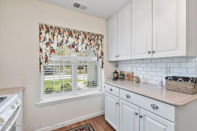 40 Steeplechase Ct, Oceanport, NJ 07757 - photo 2