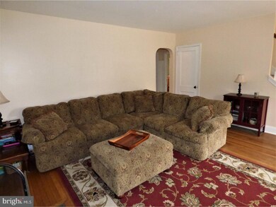 402 Private Rd, Woodlyn, PA 19094 - photo 7