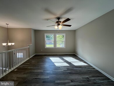 705 Sherwood Ln, Fredericksburg, VA 22407 - photo 3