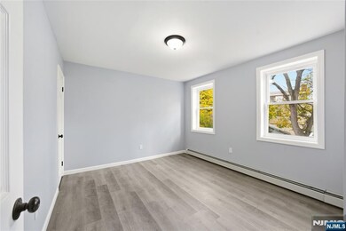 110 Montgomery Ave, Irvington, NJ 07111 - photo 2