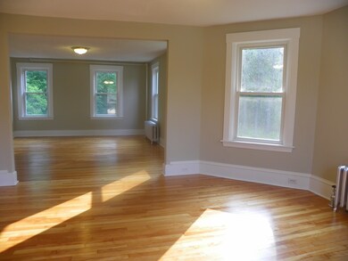 322 Ashburnham St, Fitchburg, MA 01420 - photo 4