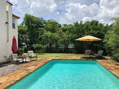 839 31st St, West Palm Beach, FL 33407 - photo 2