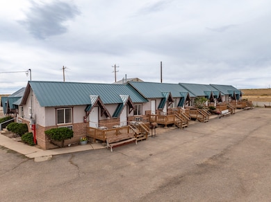 175 Mccormick Rd, Wamsutter, WY 82336 - photo 3