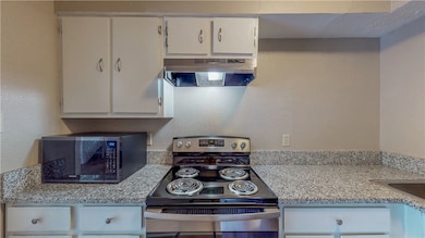 1216 & 1218 Holik Dr unit A-D, College Station, TX 77840 - photo 7