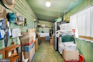 1702 Specks Run Rd, Bunker Hill, WV 25413 - photo 6