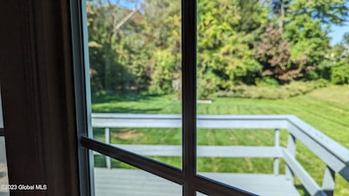 10 Williams Park Rd, Albany, NY 12211 - photo 4