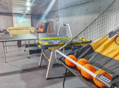 132 Azalea Dr, Albrightsville, PA 18210 - photo 5