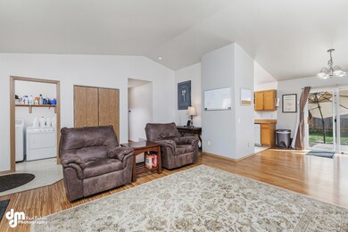 Living Room 20190524-DW-40687-FULL