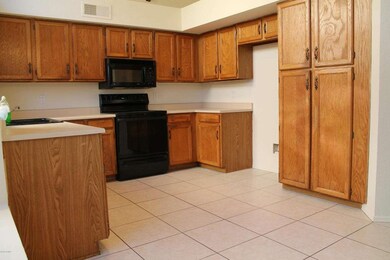 Desk & 69 Ranch 034