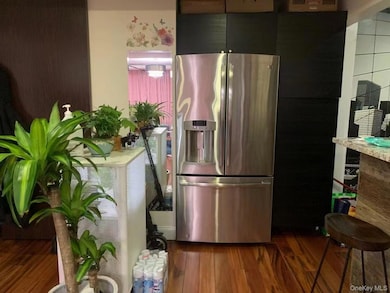 138-29 68th Dr unit 1-C, Flushing, NY 11367 - photo 4