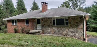 154 Rocky View Dr, Hawley, PA 18428 - photo 2