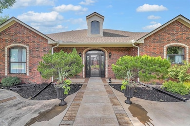 4 bedroom, 3 full bath home for sale in Elk City.