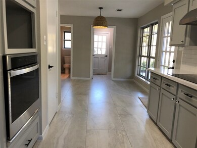 9410 Navajo Rd, Magnolia, TX 77354 - photo 6