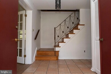 1227 Dundee Dr, Dresher, PA 19025 - photo 4