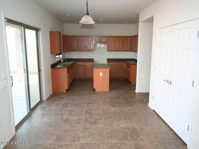 023-415681 Eating Area