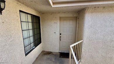 2633 S Durango Dr unit 202, Las Vegas, NV 89117 - photo 4