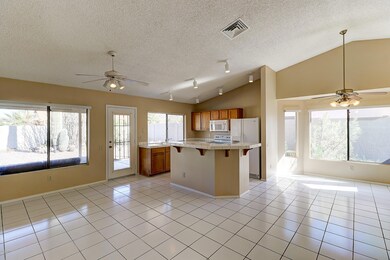 4660 W Whitten St, Chandler, AZ 85226 - photo 2