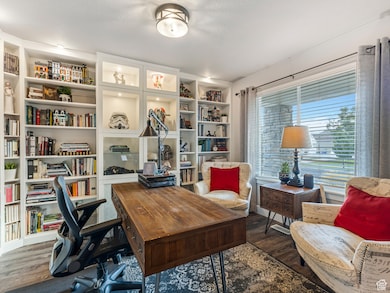 742 N Echo Way, Saratoga Springs, UT 84045 - photo 4