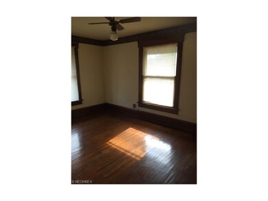 900 Fulton Rd NW unit 2, Canton, OH 44703 - photo 5