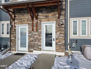 3165 Sullivan Loop, Lincoln, ND 58504 - photo 2