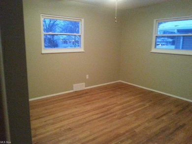 339 Gayle Dr, Sheffield Lake, OH 44054 - photo 7