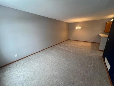 1820 Mockingbird Ave, Shakopee, MN 55379 - photo 6