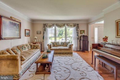 2854 Chevoit Hill Ct, Woodbridge, VA 22191 - photo 4