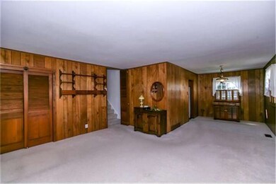 210 Bourne Dr, Broomall, PA 19008 - photo 4