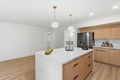 8171 E Del Caverna Dr, Scottsdale, AZ 85258 - photo 7