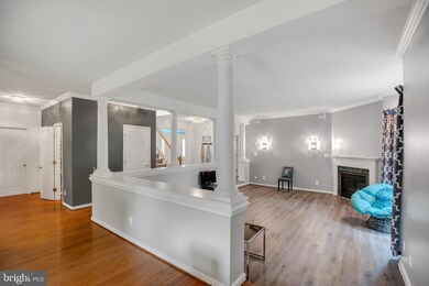 11285 Annabelle Dr, Swan Point, MD 20645 - photo 5