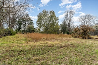 6159 Hideaway Ln, Trinity, NC 27370 - photo 3