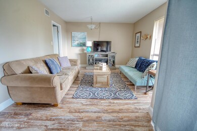 LivingRoom2