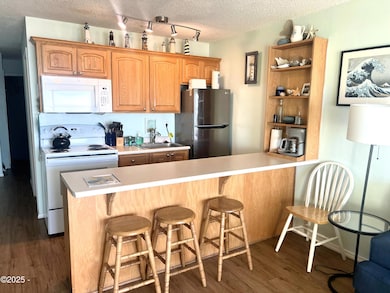 145 NW Inlet Ave unit 115, Lincoln City, OR 97367 - photo 5