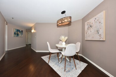 Entry to Dining Area