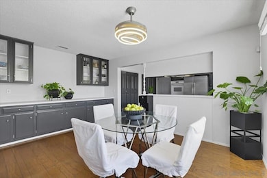 137 Bellerive Ct, Vista, CA 92084 - photo 6